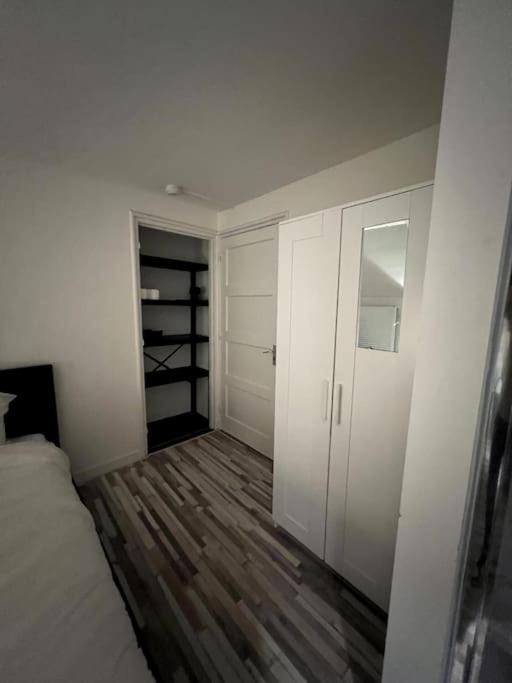 Room 404 - Eindhoven - By T&S. Zewnętrze zdjęcie